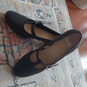 Chic Black Women's Shoes, Italy